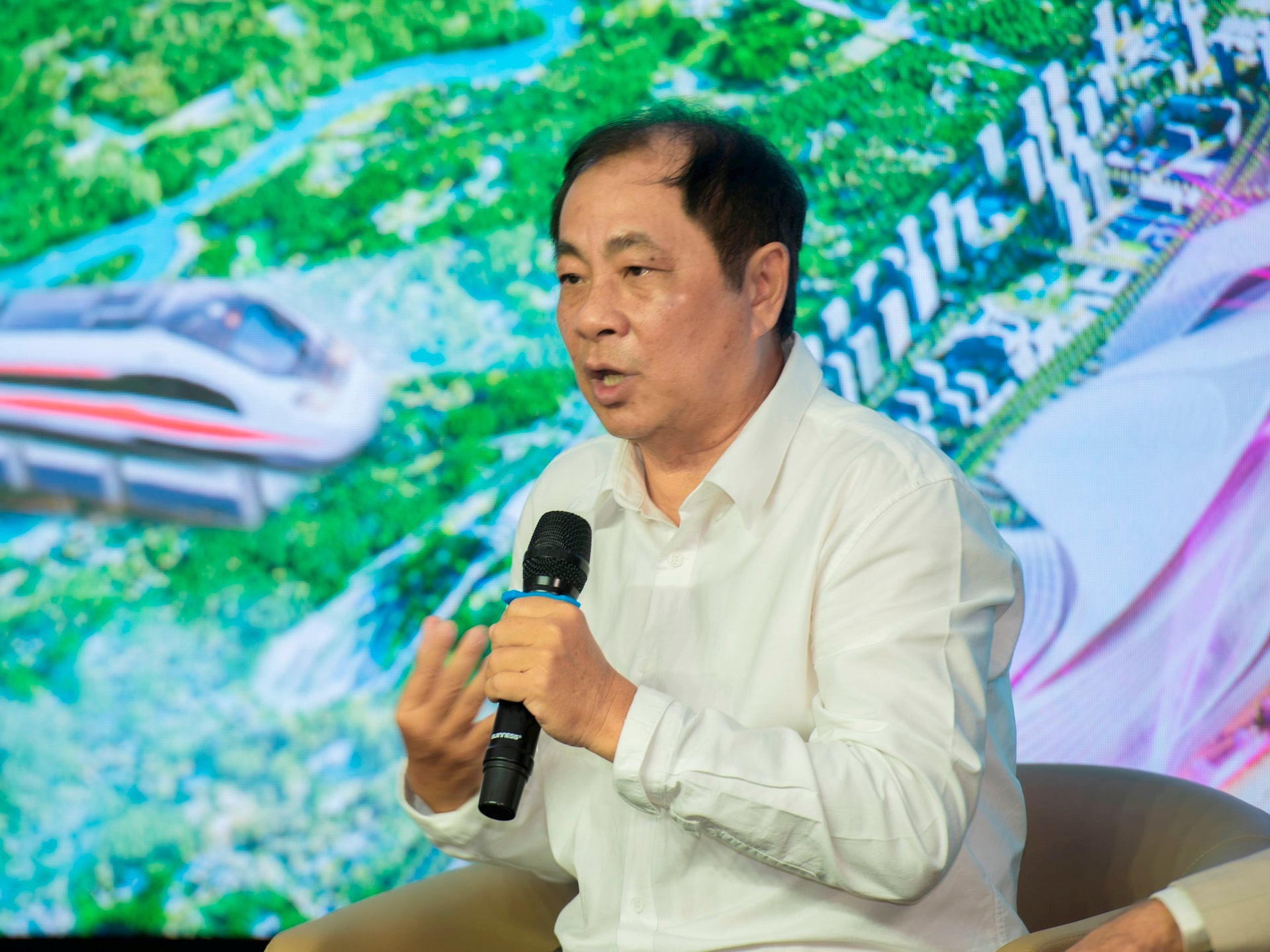 Việt Nam chuyển mình thành điểm đến đầu tư hấp dẫn của dòng vốn ngoại, bất động sản hưởng lợi lớn - Ảnh 3.