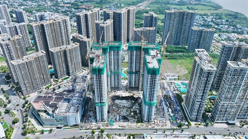 Tham vọng lấn sân bất động sản của loạt ông lớn ngoài ngành